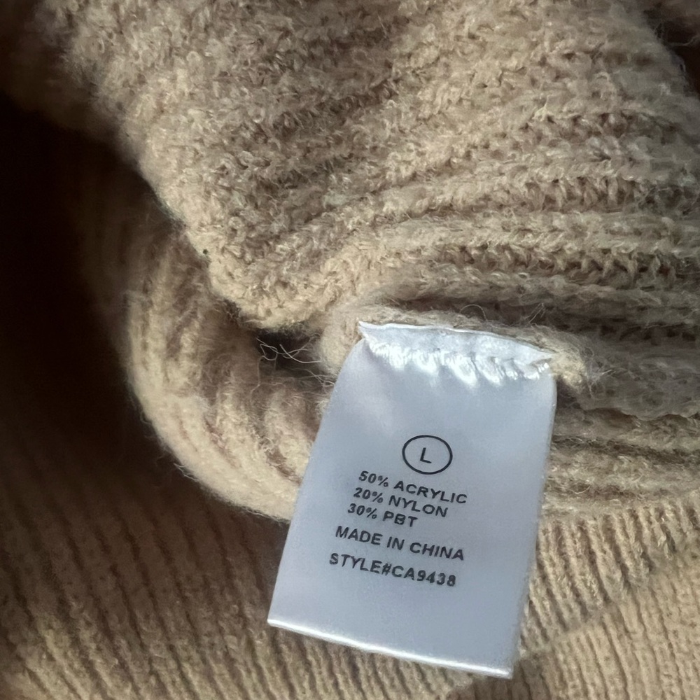 Collared Sweater - Picture 4 of 4
